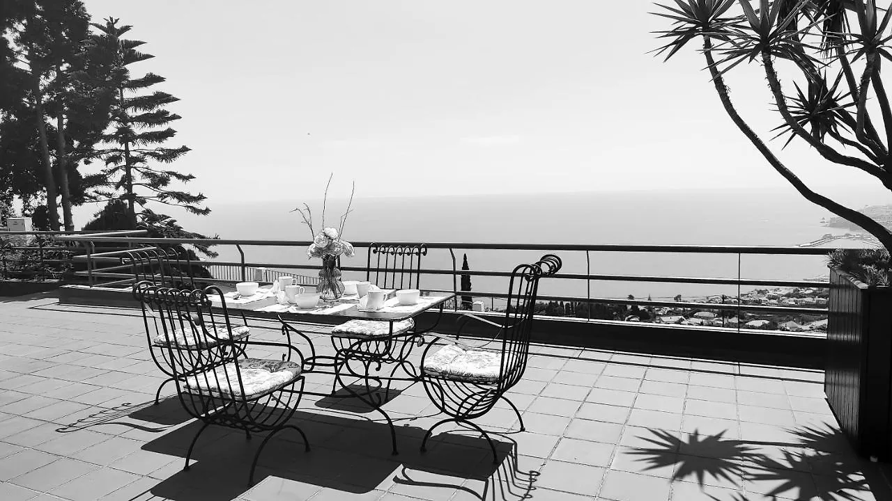 Casa Gina, With Views To Funchal Bay Villa 0*, Funchal (Madeira) Portugal